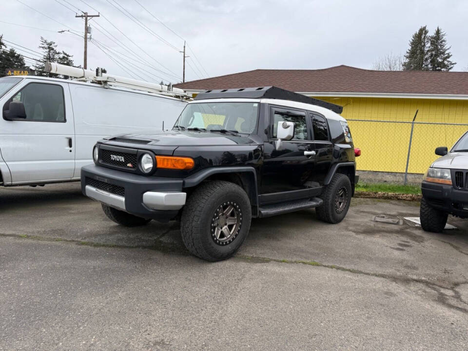 Toyota FJ Cruiser 2008 JTEBU11F08K033758 image Toyota FJ Cruiser 2008 JTEBU11F08K033758 image